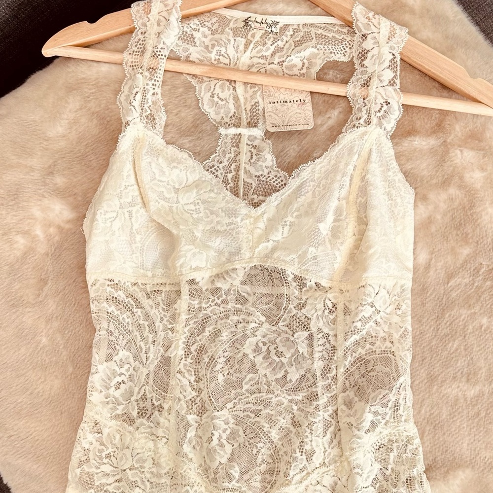 NWT Intimately Free People Midnight Hour Lace Bodysuit - Picture 4 of 4
